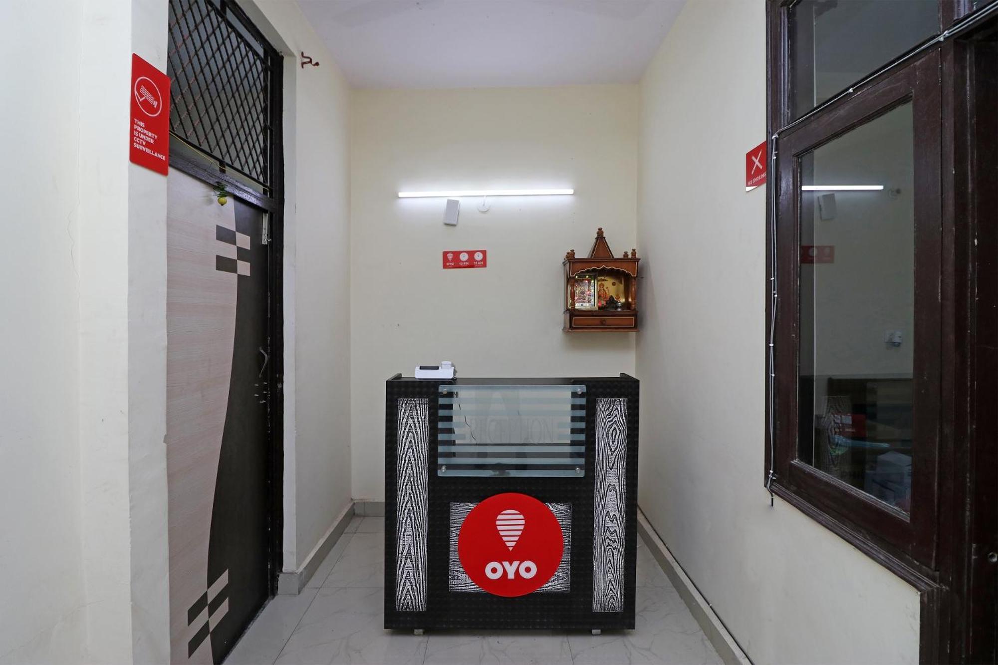 Oyo10663家园酒店 诺伊达 外观 照片