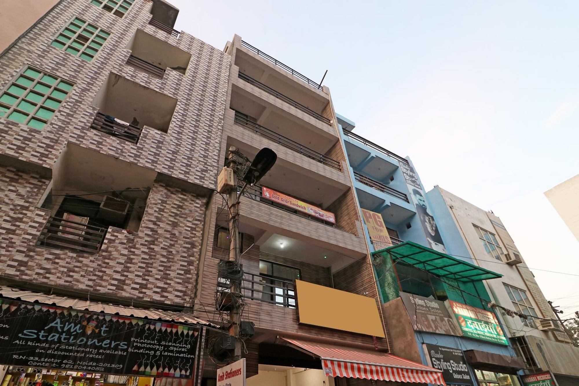 Oyo10663家园酒店 诺伊达 外观 照片