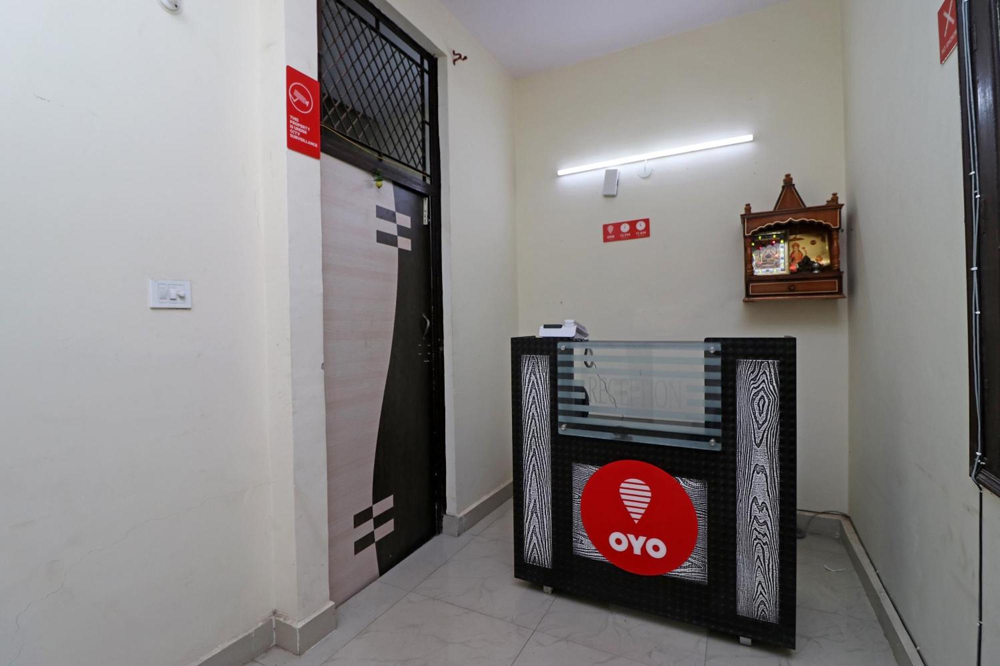 Oyo10663家园酒店 诺伊达 外观 照片